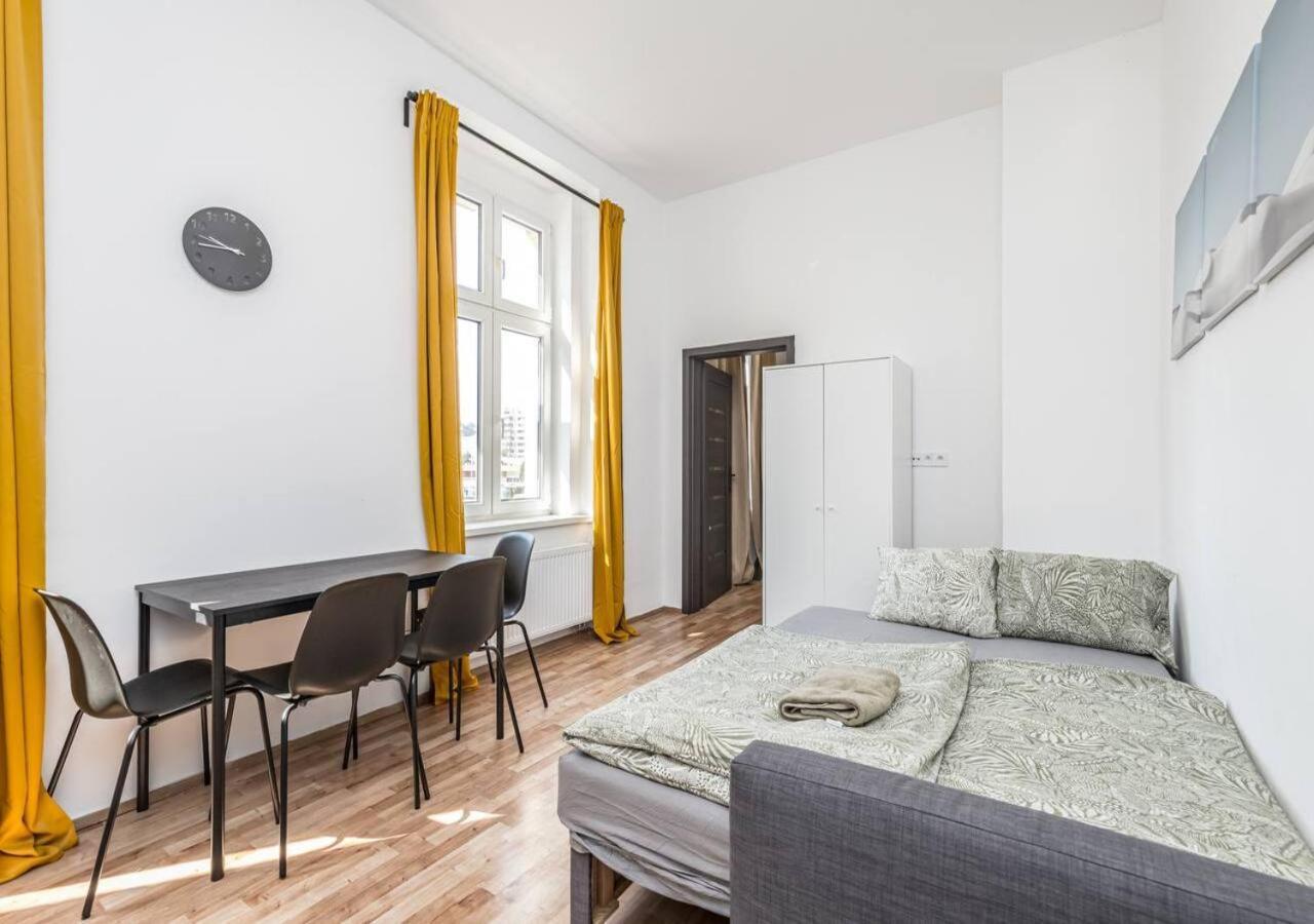 Apartamento Crimson Charm Praga Exterior foto